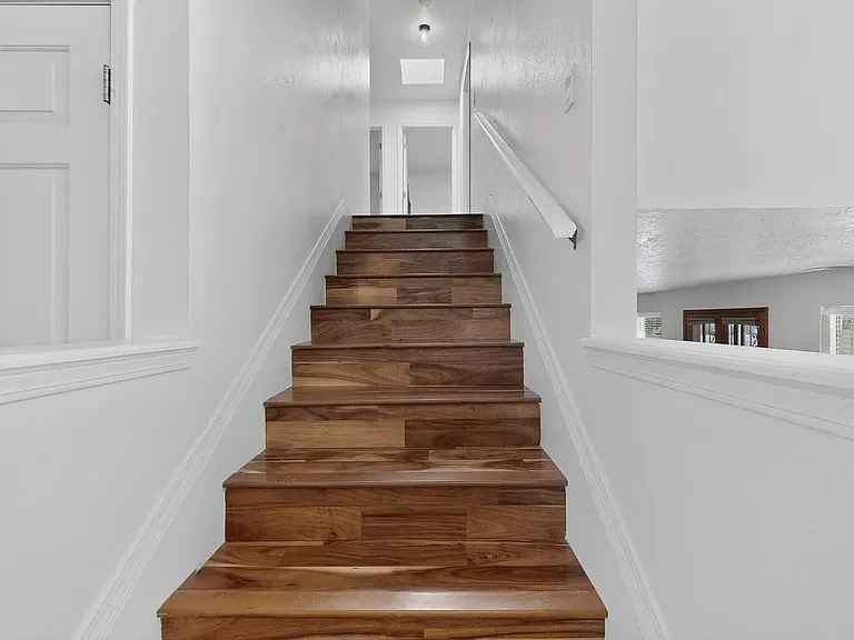 Stairs to Bedroom Level