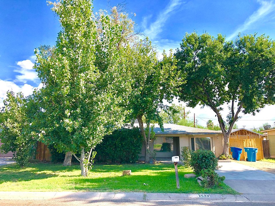 1st image of 2623 W Morten Ave
