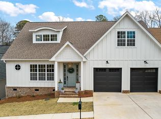 15 Creek Manor Ln, Columbia, SC 29206