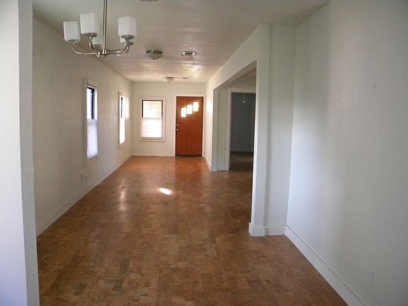 DINNING & LIVING ROOM