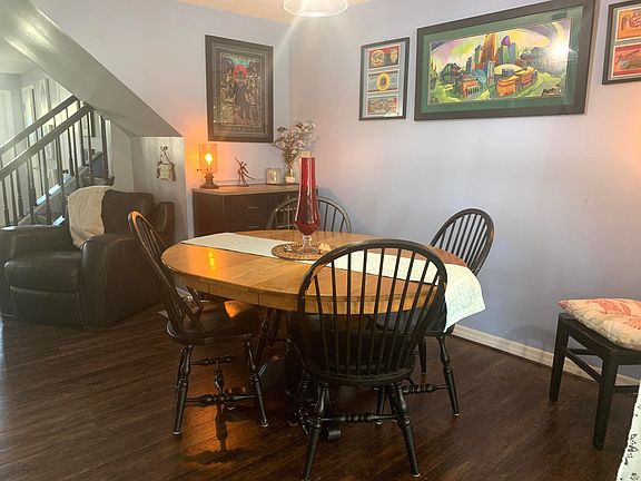 5th image of 305 Georgian Park Dr