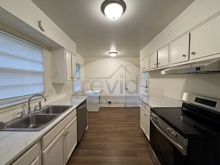 4770 Verne Rd — Photo 5