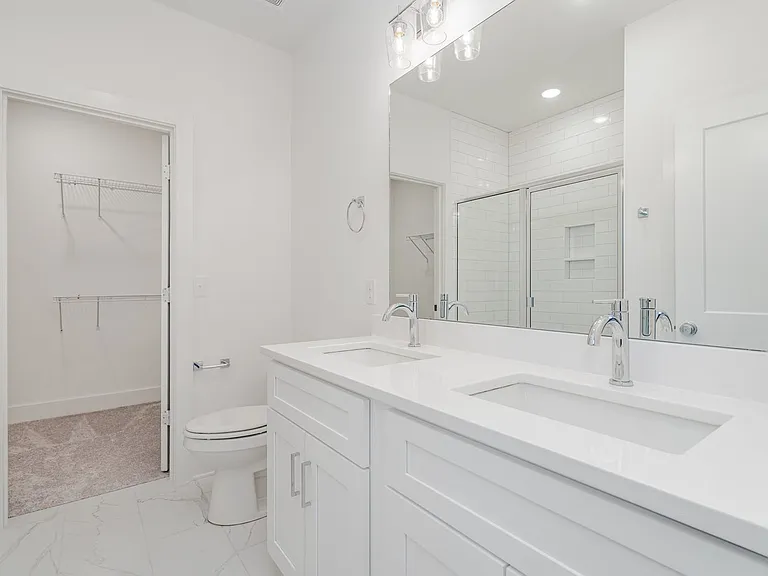 728 Caraway Ln — Photo 9