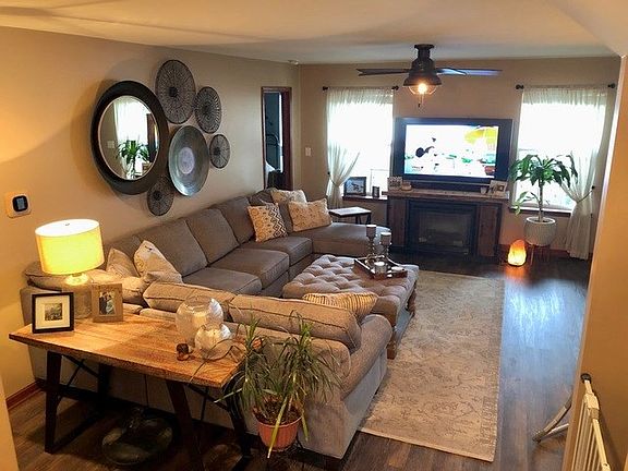 3rd image of 2050 Northlake Dr