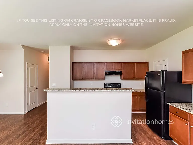 439 Village Broad St — Photo 7