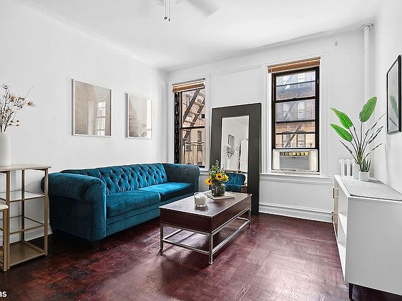 2nd image of 35 Crown St APT 4C