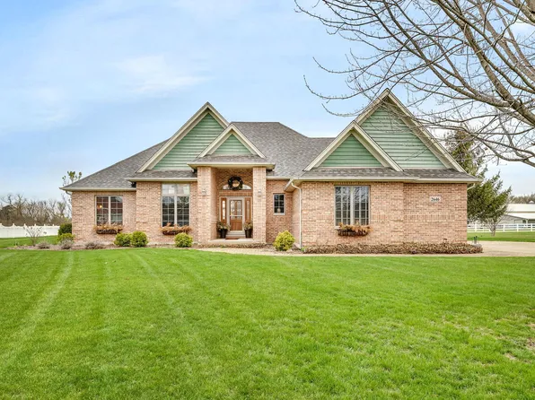 2646 Creekside Ln, Morris, IL 60450