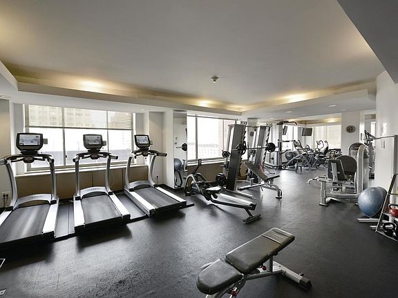 5th image of 350 E 82nd St APT 6G