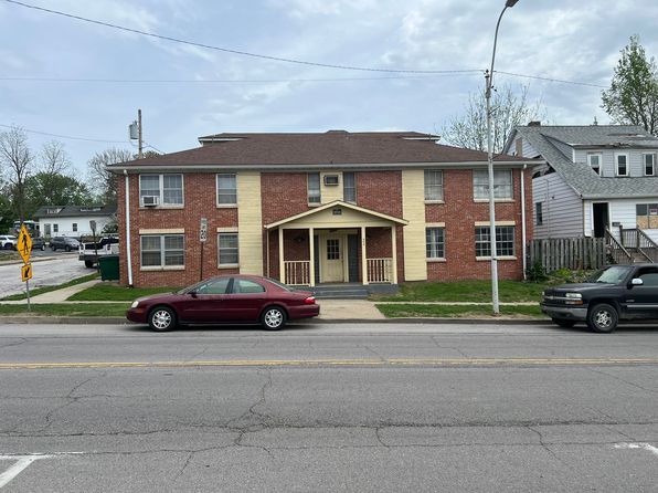902 Main St #4