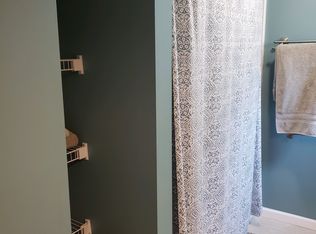 495 Whispering Winds Ct, Metamora, IL 61548