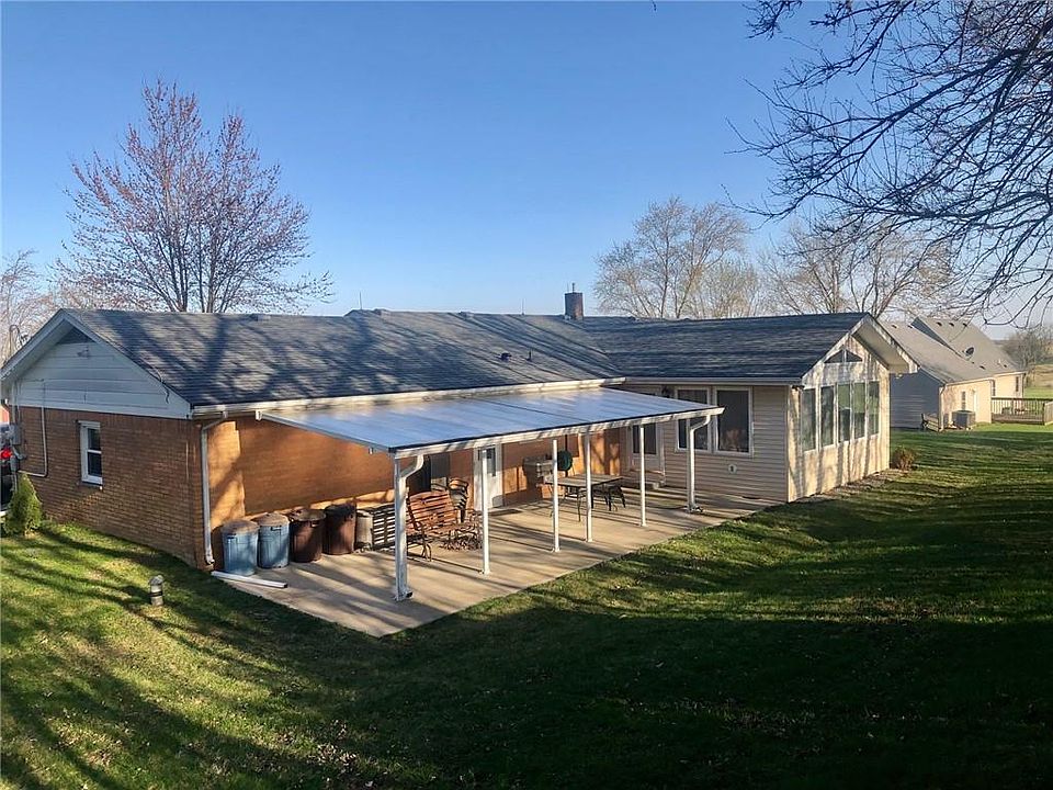 2nd image of 8241 N Hall School Rd