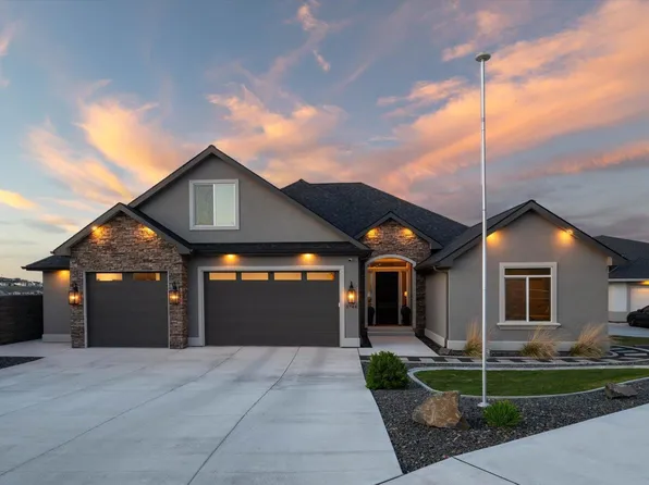 5746 W 40th Ave, Kennewick, WA 99338