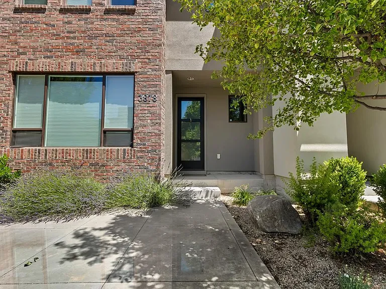 3878 E Parkcenter Blvd — Photo 34