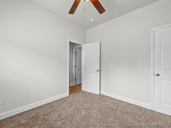 4th image of 417 Sedgemoor Rd