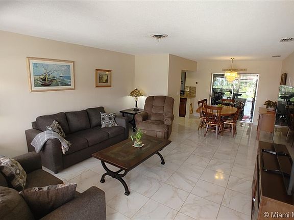 5th image of 4260 NW 49th Ave #4260