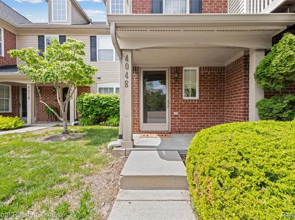 4048 Berkeley Ave, Canton, MI 48188
