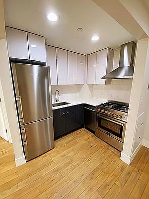 5th image of 27-05 41st Ave #4D