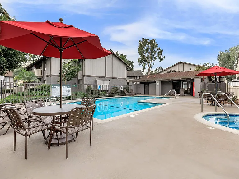 Monte Verde Apartment Homes — Photo 9