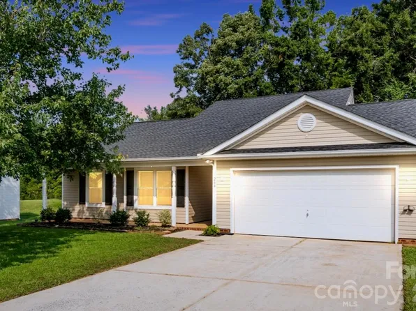 266 Kendra Dr SW, Concord, NC 28025