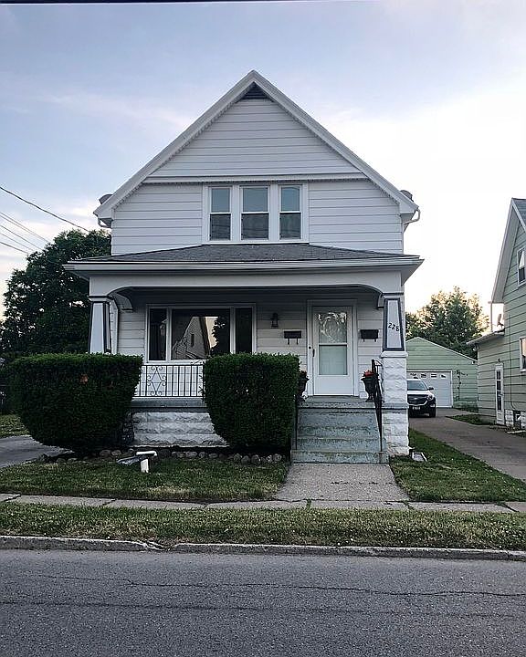 1st image of 228 Halstead Ave #1