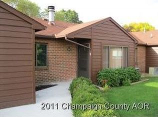 2704 Heritage Dr, Champaign, IL