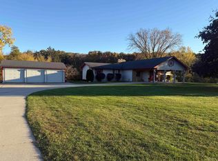 11972 Riverside Dr, Saint Louis, MI 48880