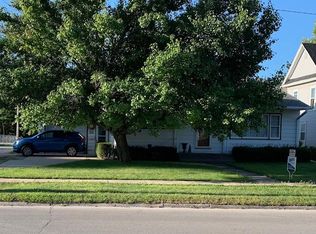 820 Lincoln Hwy, Nevada, IA 50201