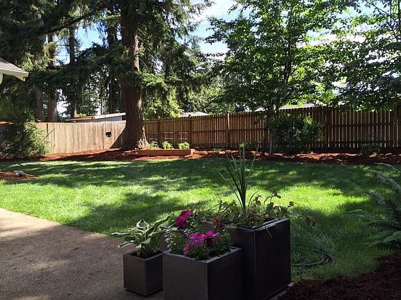 2nd image of 922 167th Ave NE