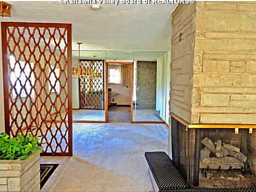 2nd image of 601 Rosemont Ave