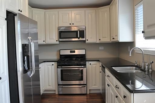 2nd image of 6415 Woodsbriar Ct