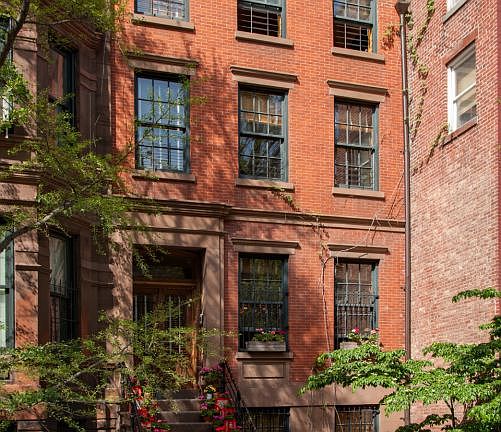 2nd image of 105 W 11th St