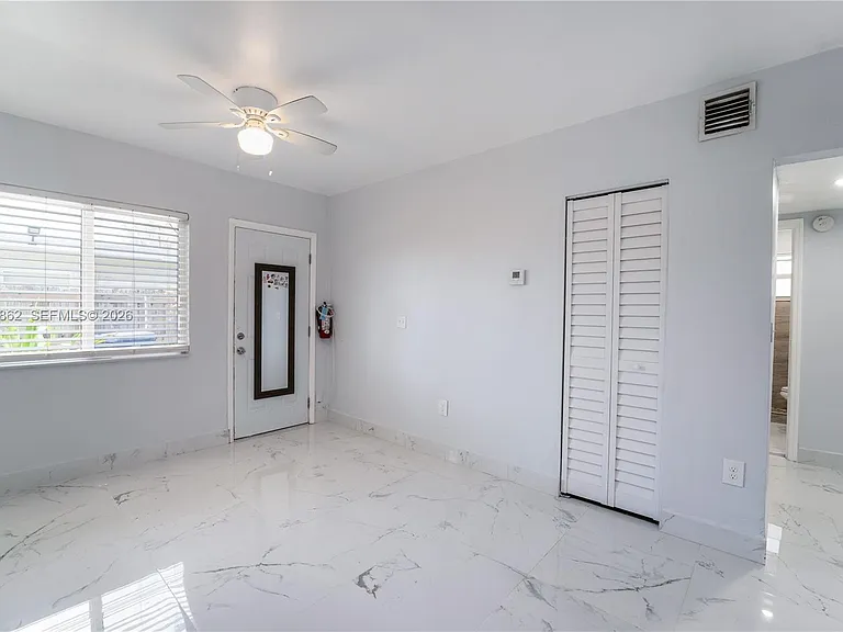 22300 SW 117th Ave #4 — Photo 8