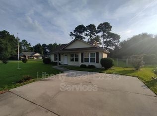 633 Trevor St, Hinesville, GA 31313