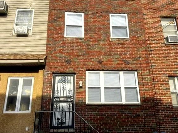 2nd image of 2333 S Bonsall St