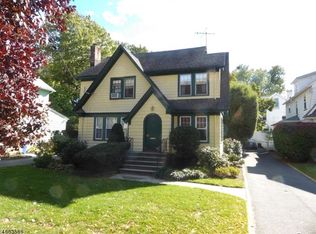 16 Berkshire Rd, Maplewood, NJ 07040