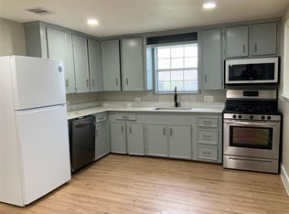 2415 Perry St, Baytown, TX 77521