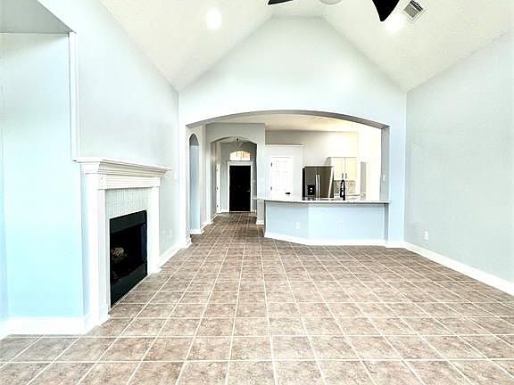 4th image of 2618 Raven Falls Ln