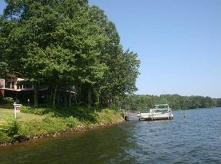 200 Able Harmon Ln, Lexington, SC 29072