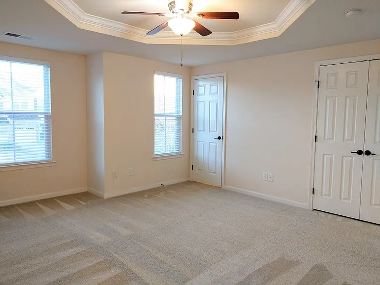 447 Panorama View Loop — Photo 10