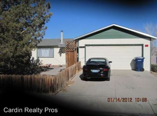 884 East St, Fernley, NV 89408
