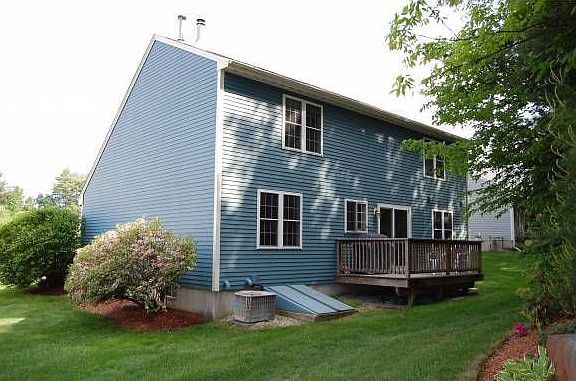 3rd image of 3 Sugar Hill Dr
