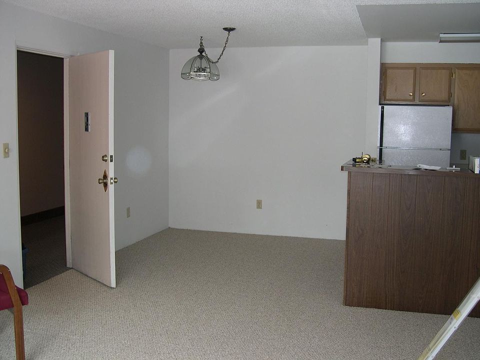 1st image of 1516 Grand Ave #104