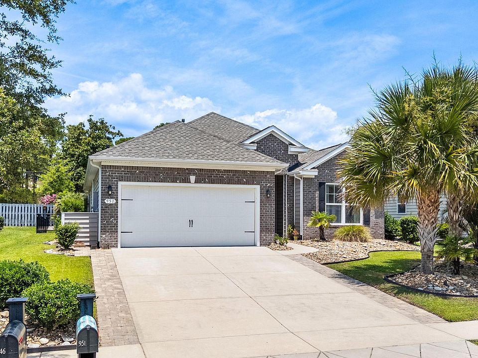 1st image of 951 Bronwyn Circle
