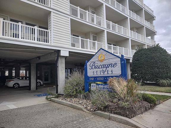 2nd image of 812-20 Ocean Ave #210