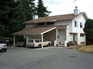 904 142nd Ave SE, Bellevue, WA 98007