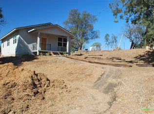 202 N Stage Coach Ln, Fallbrook, CA 92028