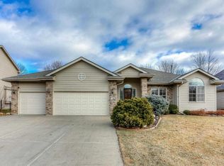1343 S 177th St, Omaha, NE 68130