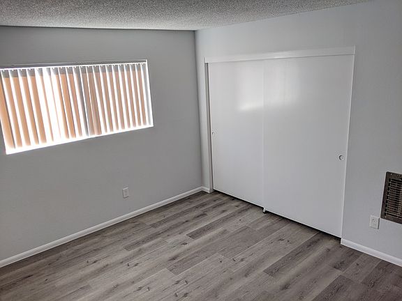 4th image of 3500 Cedar Ave #203
