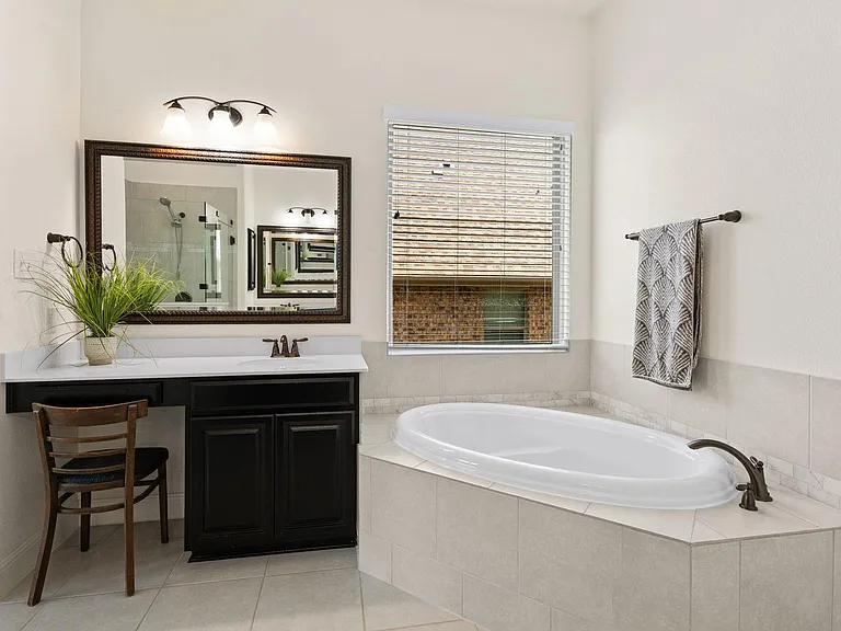 1113 Hartman Dr — Photo 24