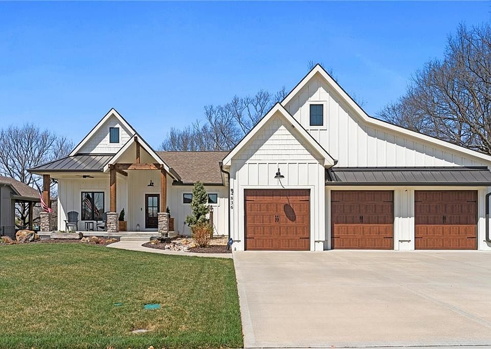 1st image of 4836 NE Jamestown Dr